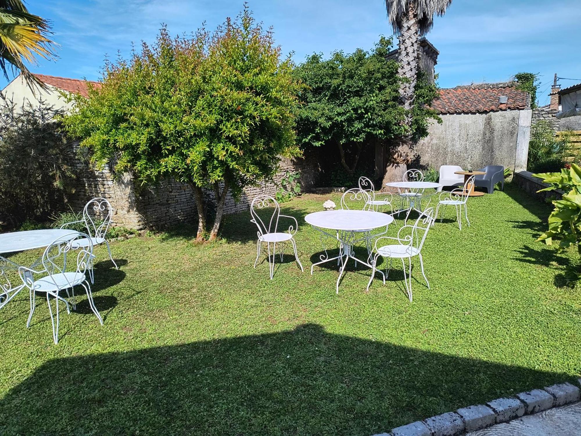 La Marie Galante Appart'Hotel Saint-Georges-d'Oleron Eksteriør bilde